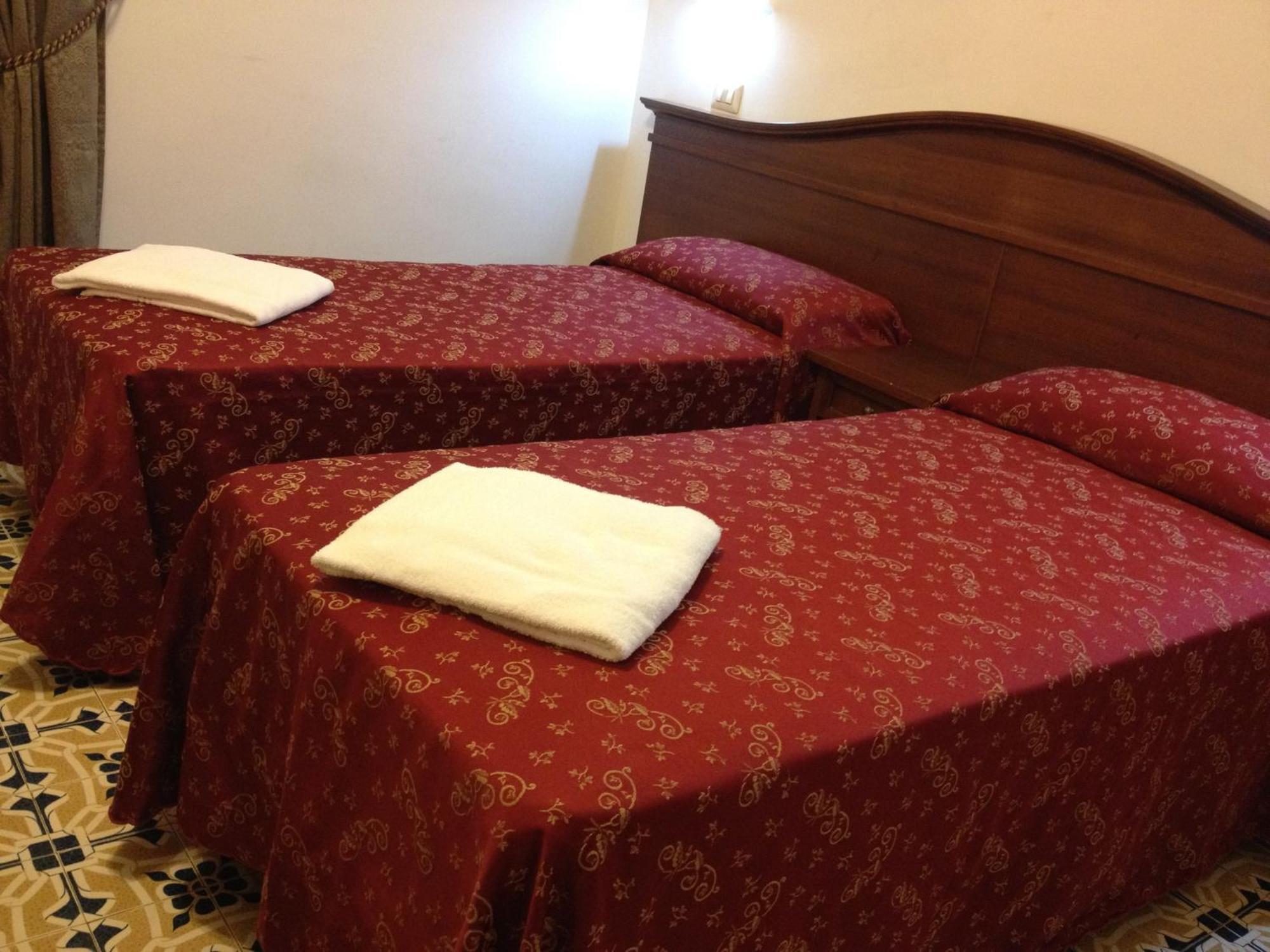 Guesthouse Alex II Rom Rum bild